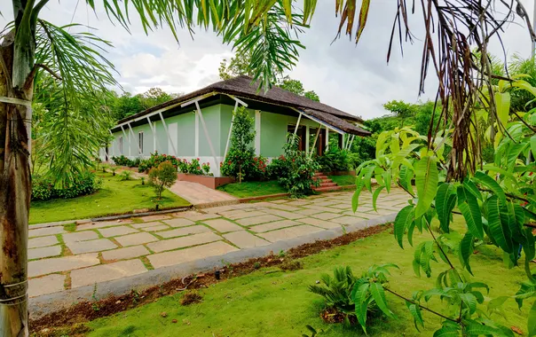 kavadi kere in dandeli resorts